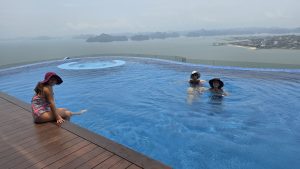 פעילות לקיץ לילדים בבריכה